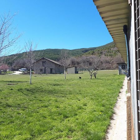 Albergue A'Noguera カスティエジョ・デ・ハカ エクステリア 写真